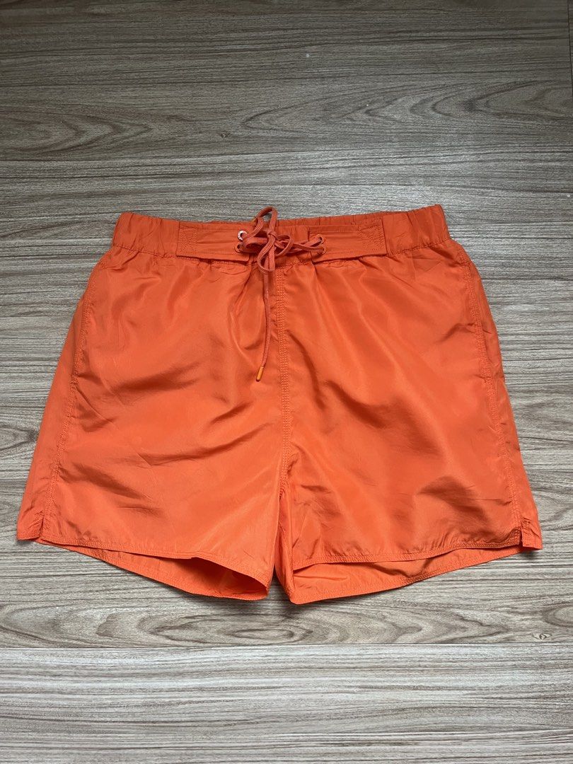 LOUIS VUITTON SWIM WEAR (Category: Luxury Apparel) located in Cebu City. Submitted by fierce.vincent (Listing ID 1439539273, Image 1). Description: LOUIS VUITTON SWIM WEAR SHORT EXCELLENT CONDITION FITS 32-34 LENGTH 17 1450 + SF.