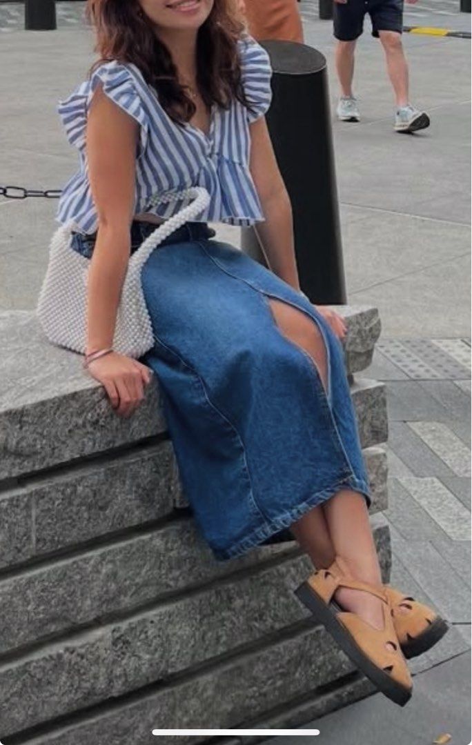 Luna from Malaya Swim (Category: Sandals) located in Cebu City. Submitted by madeenifinds (Listing ID 1439423970, Image 3). Description: Used ONCE. Bought at Malaya swim via IG for P3190php.