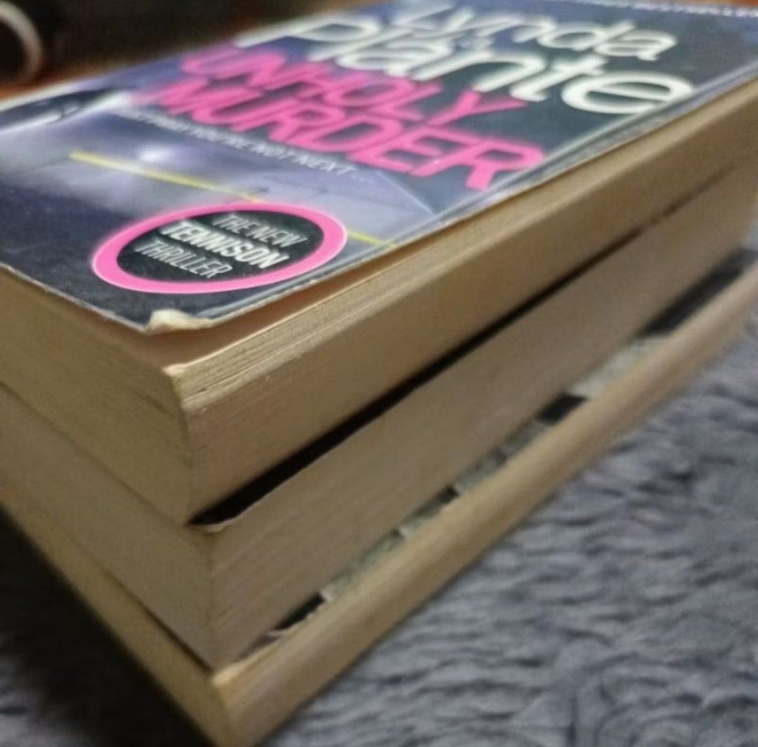 Lynda La Plante Bundle of 2 Books | Paperback [Preloved] (Category: Storybooks) located in Rodriguez. Submitted by tcb.31224 (Listing ID 1439589365, Image 2). Description: Good Used Condition *sold as bundle of two *visible cover dents, minimal creased spine * minimal foxing / tanning * you may message us to check the actual condition of each book. MOP: Gcash (payment first, No COD) MOD: SF shouldered by buyer - SCO (w/ addt'l listing fee of 20) 