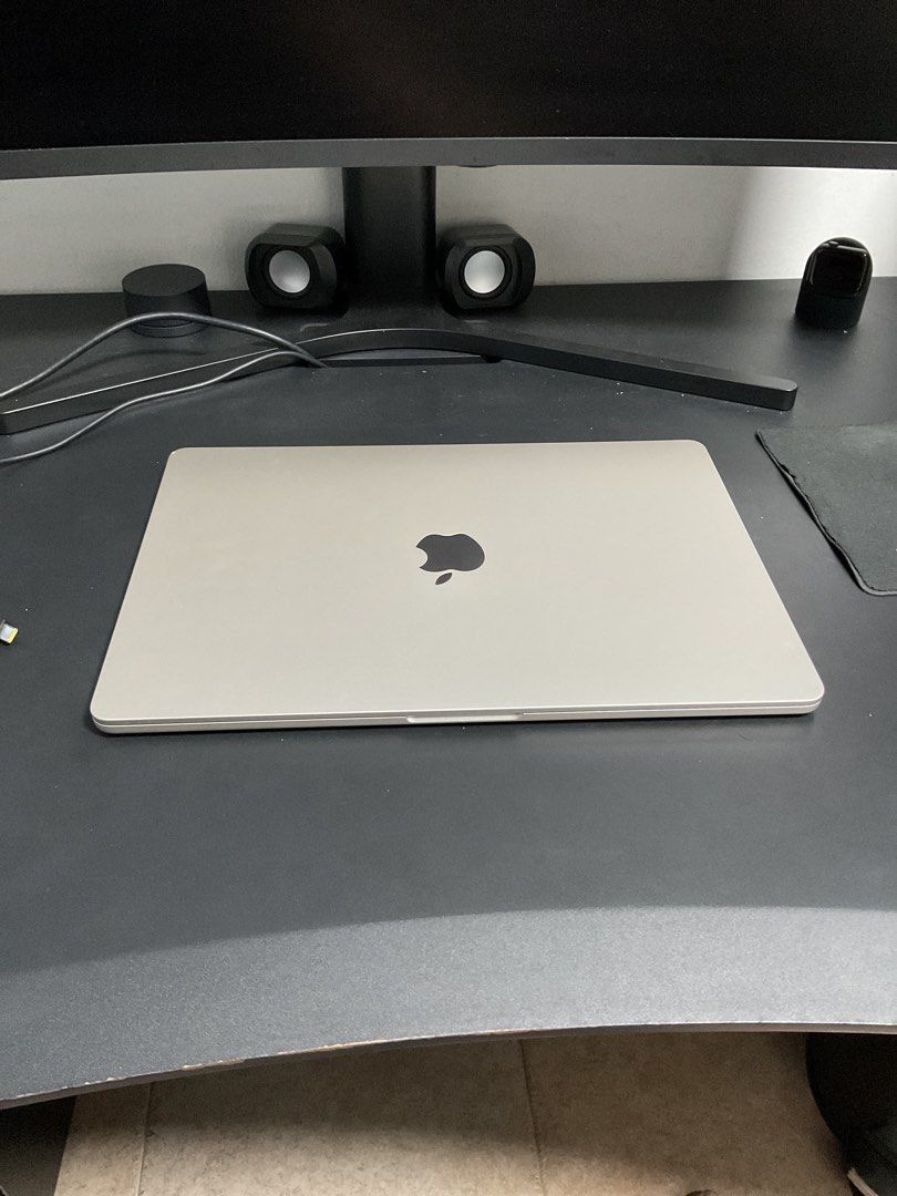 M4 Apple MacBook Air 15 - Starlight462575873997547520