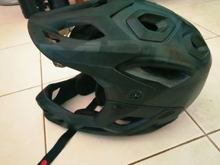 (Category: ) located in . Submitted by extreme_rider (Listing ID 1439433220, Image 1). Description: .