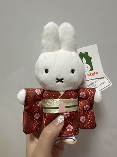 （分類：）位於 。 由 missmiffy621 提交（商品編號 1439569544，圖片 1）。簡介： 。