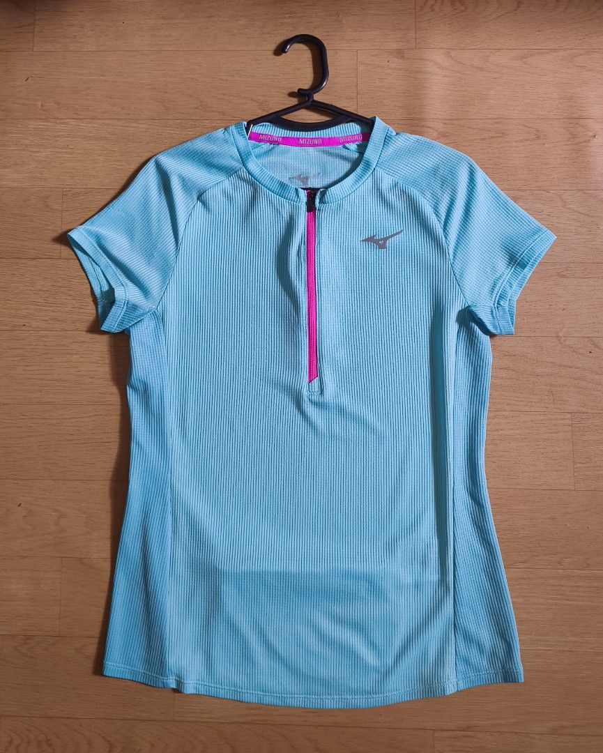 Mizuno Women Running Top (Category: Others Tops) located in Lucena. Submitted by edzbarrameda (Listing ID 1439451283, Image 2). Description: Mizuno Women Running Top Small Ganda nito!.