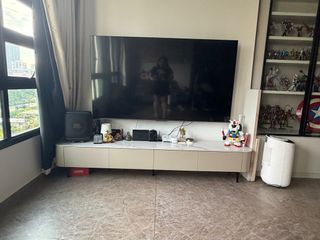 (Category: ) located in . Submitted by alexlong08 (Listing ID 1439463634, Image 1). Description: .