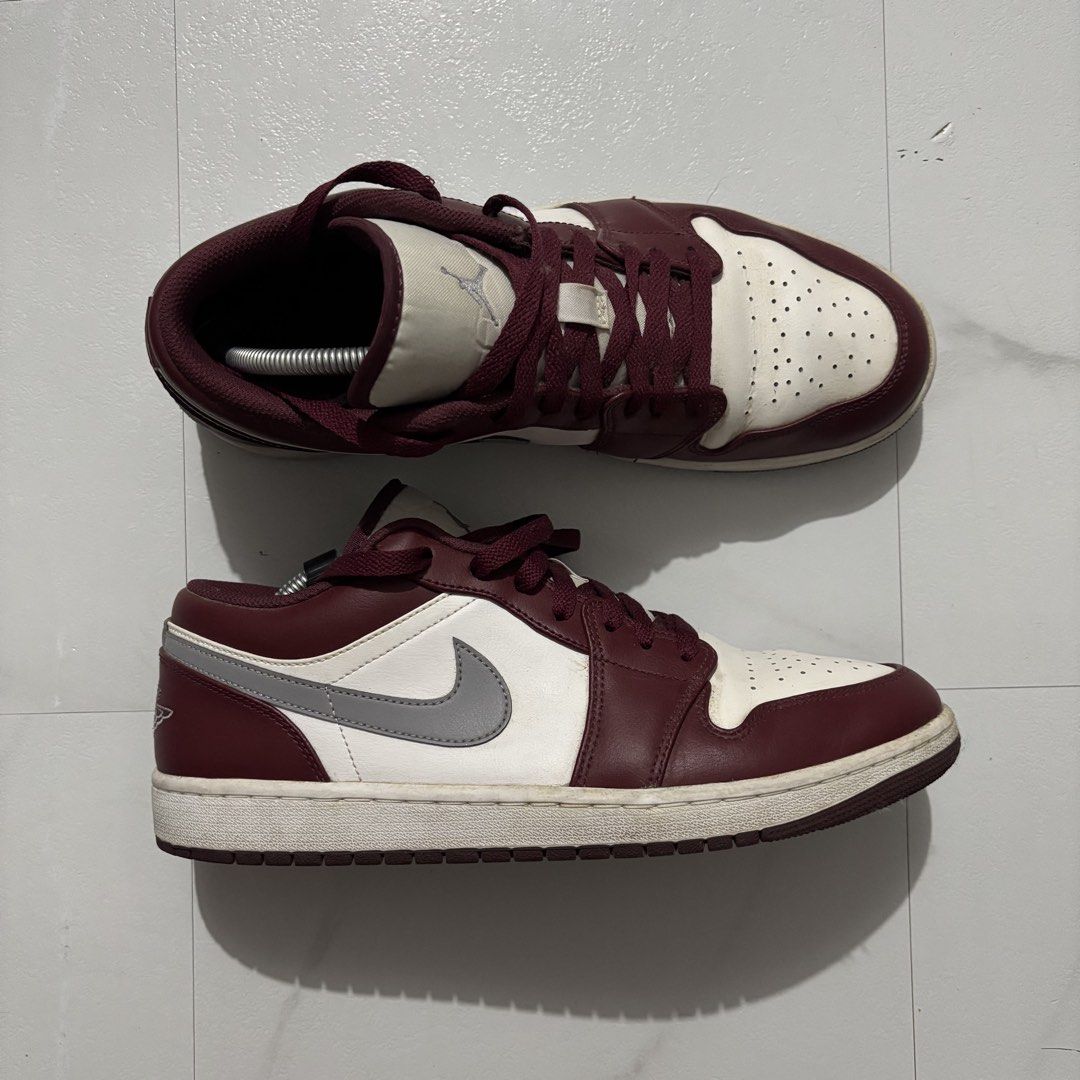 Nike Air Jordan Low Bordeaux (Category: Sneakers) located in Manila. Submitted by nicole_513 (Listing ID 1439606463, Image 1). Description: NEGOTIABLE!! ✅ FOR SALE: Air Jordan 1 Low Bordeaux 100% Original / Authentic ✅ Size US 11 Men’s / EU 45 Good condition, minimal signs of use only No major issue, ready to wear PM for more pics / legit check RFS: di na ginagamit MEETUP: AROUND ANGELES.