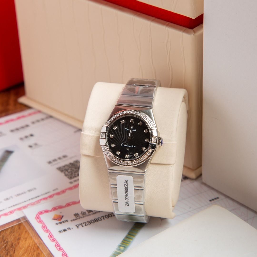 Omega Constellation Women's Watch (Category: Women's Watches) located in Quezon City. Submitted by mightygem_fdaa36 (Listing ID 1439493375, Image 1). Description: .