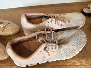 (Category: ) located in . Submitted by activewearr (Listing ID 1439567285, Image 1). Description: .