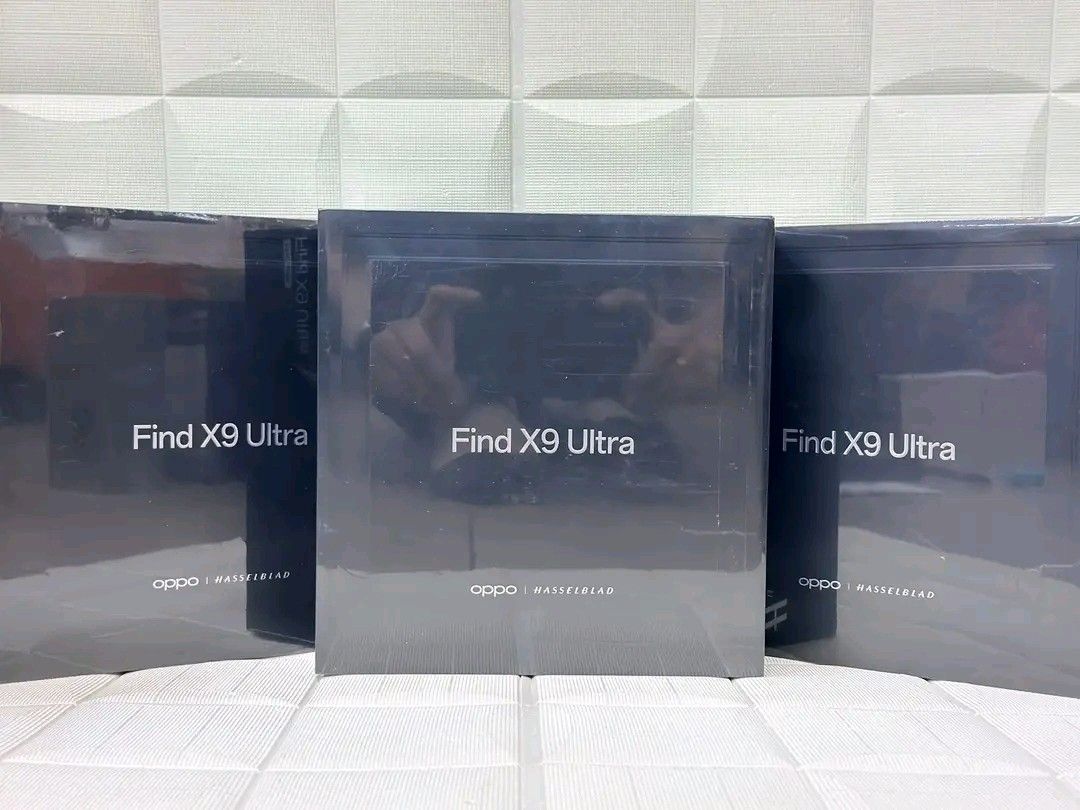 Oppo Find X9 Ultra (Category: Early Generation Mobile Phones) located in Manila. Submitted by mhgadgets (Listing ID 1439553442, Image 2). Description: .