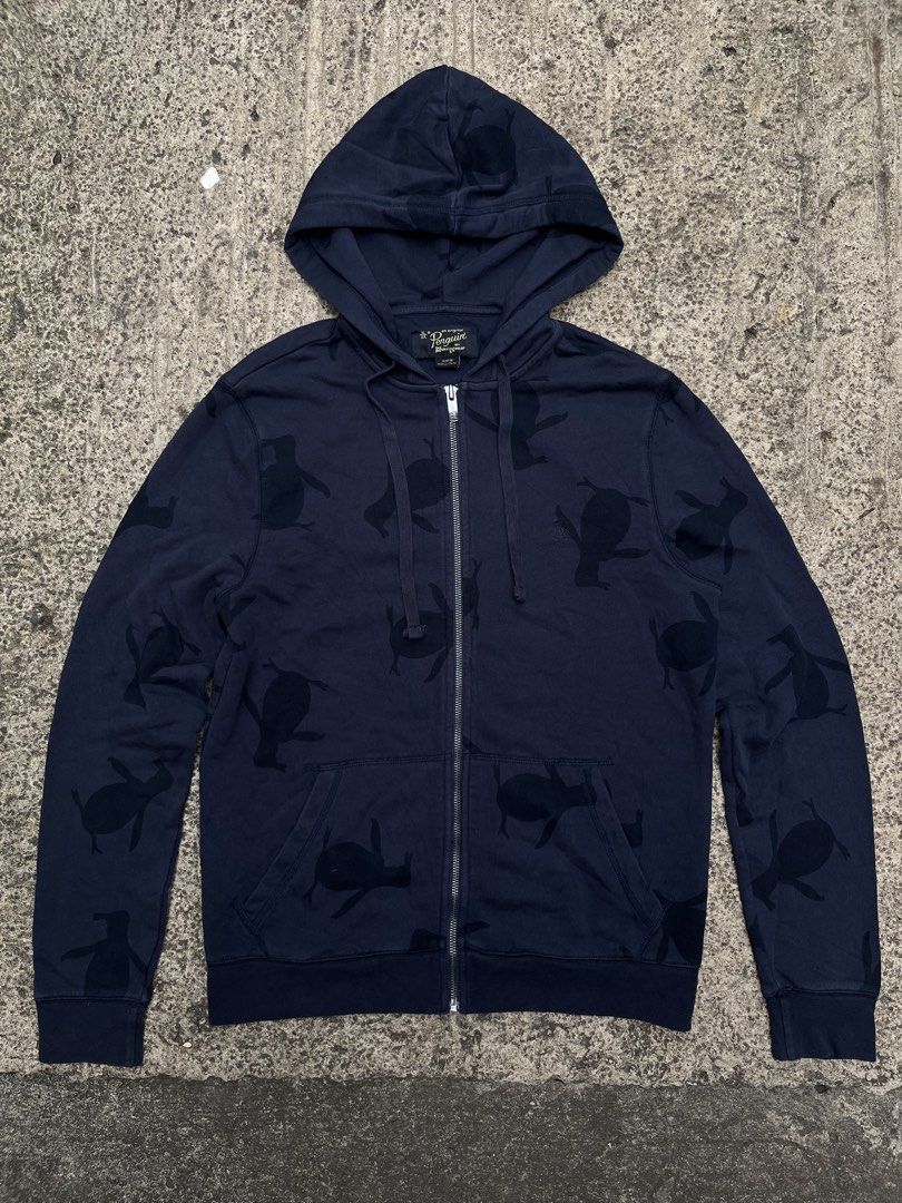 Original Penguin Navy Hoodie (Category: Hoodies) located in Davao. Submitted by streetsight (Listing ID 1439541006, Image 1). Description: PENGUIN AOP JACKET 📌EXCELLENT CONDITION SIZE MEDIUM WIDTH 21 LENGTH 27 📍1200.