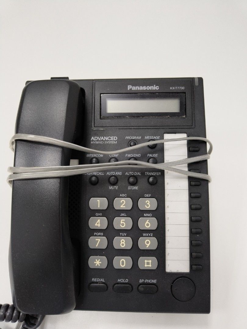 Panasonic KX-T7730 Telephone461766415709655040