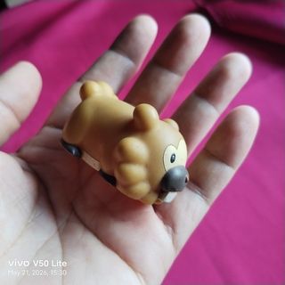 (Category: ) located in . Submitted by whowannashoppe (Listing ID 1439469573, Image 1). Description: .