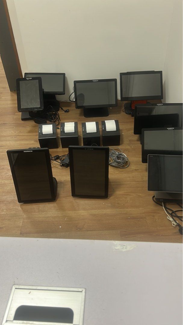 POS System - Touchscreen Monitors and Printers461885128763002880