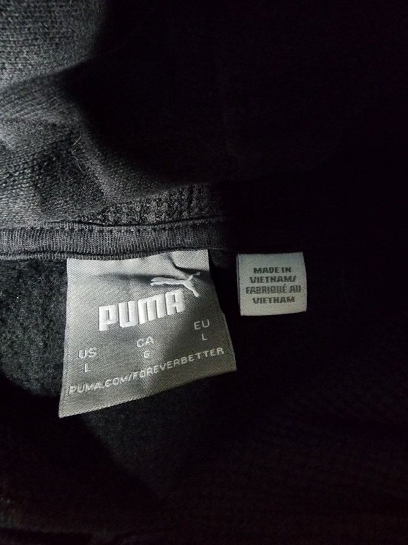 Puma Black Pullover Hoodie (Category: Hoodies) located in La Trinidad. Submitted by closetloop2601 (Listing ID 1439496528, Image 3). Description: 350 + SF Size : Large on tag W: 24.5 in | L: 26 in Very good condition Color may vary due to lighting 📍Location: La Trinidad / Baguio City We ship nationwide No COD/COP MOP: GCASH 📩 Message for inquiries.