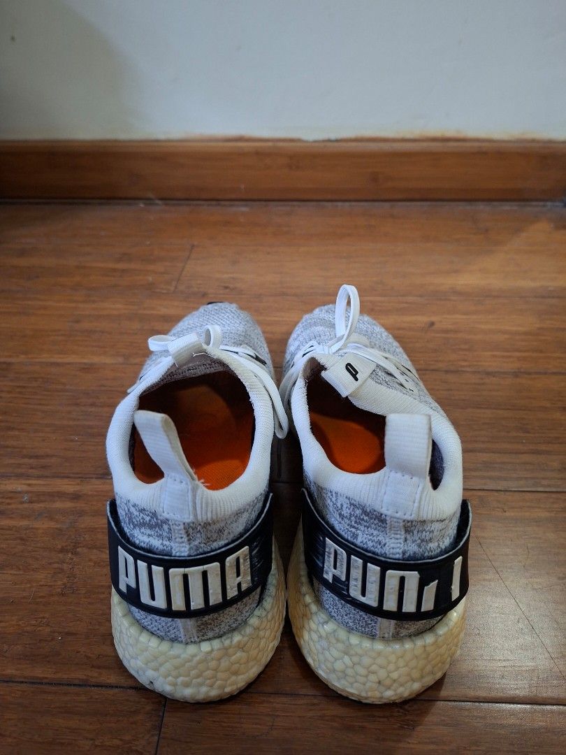 Puma Hybrid Runner Sneakers (Category: Sneakers) located in Manila. Submitted by tradersinc (Listing ID 1439467086, Image 2). Description: - Puma Hybrid Runner sneakers - Gray and white colorway - Knitted upper - White laces - Black strap with Puma logo - Cream-colored soles - Black rubber bottoms - Signs of wear on soles - Original Pick up only. location Talayan Qc. MOP gcash / BDO / COD RFS : Disposal The shoes is very comfortable. very soft cu