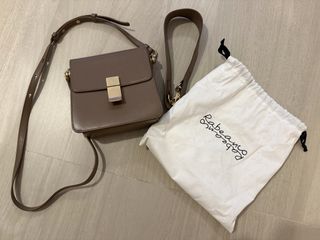 （分類：）位於 。 由 fredaaaa 提交（商品編號 1439565507，圖片 1）。簡介： 。