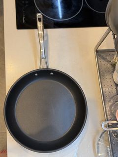 (Category: ) located in . Submitted by alexkeving (Listing ID 1439447784, Image 1). Description: .
