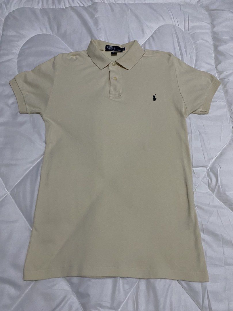 Ralph Lauren Beige Polo Shirts (Category: Tshirts & Polo Shirts ) located in Cavite. Submitted by JandyLou (Listing ID 1439449503, Image 1). Description: Carousell Listings Title: Authentic Polo Ralph Lauren Polo Shirts Beige Size: Small to Medium Mens Condition: Like New (Color may vary due to lighting) Price: 1,099 Flaws: No Flaws Payment Methods: Payment first via Gcash Delivery Options (shoulder by buyer): Lalamove, Lbc or J&T delivery. NO CA