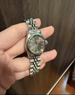 (Category: ) located in . Submitted by shopinstocksss (Listing ID 1439533520, Image 1). Description: .