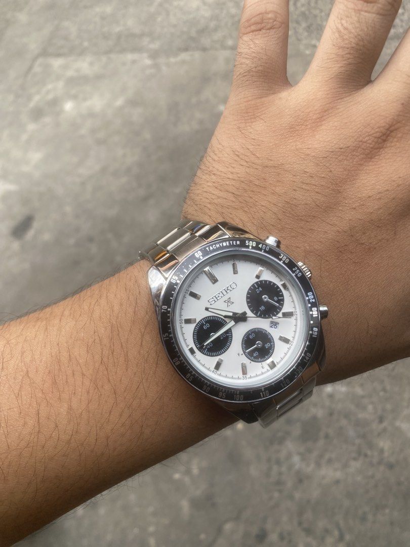 SEIKO PROSPEX PANDA (Category: Luxury Watches) located in Caloocan City. Submitted by grandpenguin-811b (Listing ID 1439455666, Image 2). Description: AUTOMATIC OPEN BACK HEAVY WEIGHT WT DATE WORKING AS NEW NO ISSUE.
