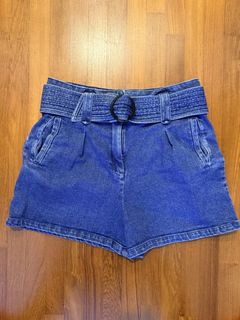 (Category: ) located in . Submitted by catlinn (Listing ID 1439437826, Image 1). Description: .