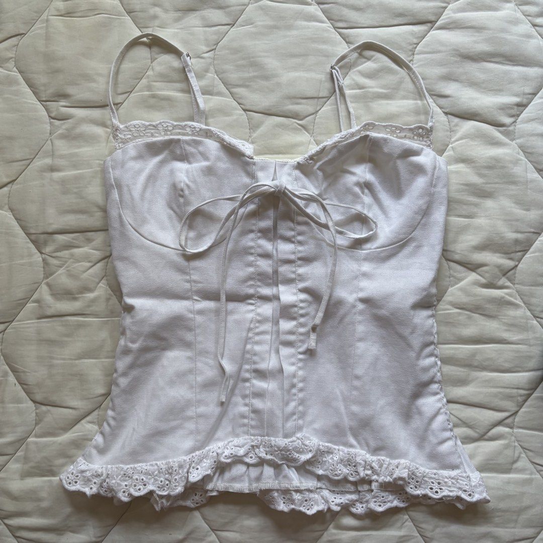 Shushi Clothing White Linen Top (Category: Sleeveless) located in Bulacan. Submitted by sum1scloset (Listing ID 1439493334, Image 1). Description: SERIOUS BUSINESS ONLY, PLEASE. THOSE WHO WILL WASTE MY TIME WILL BE BLOCKED. closet clean-up to create space for a more sustainable lifestyle 💟 • most pieces are in xxs–xs, with only a few in s • all items are well taken care of and properly stored — i treat my clothes like babies 🤭 • actual photos a