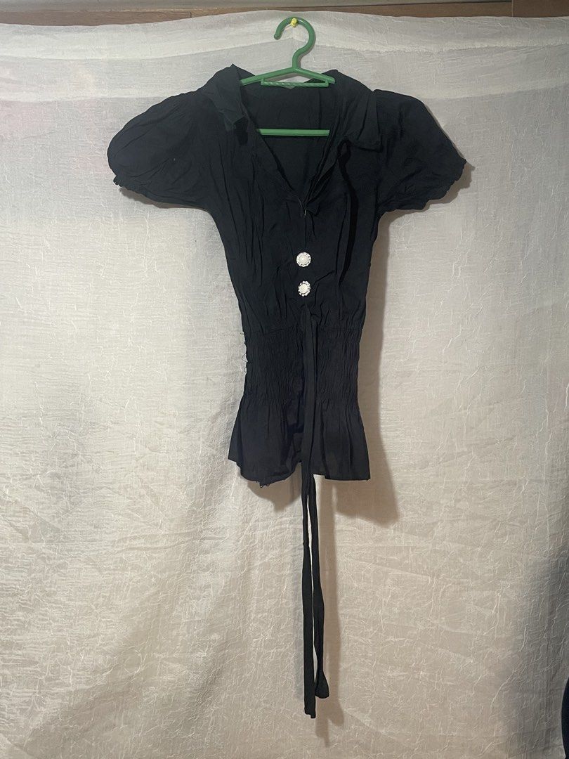SKU036: black blouse short puff sleeves (Category: Blouses) located in Quezon City. Submitted by emielabel (Listing ID 1439570116, Image 1). Description: .