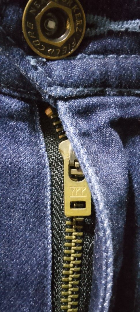 SLS Cordura Fabric Jeans (Category: Jeans) located in Bago City. Submitted by champsthrift. (Listing ID 1439498677, Image 3). Description: - Slim-fit jeans - Made with Cordura fabric - Dark blue wash - Zipper detail on front - Unique pocket design at the back - Tag: SLS 2290.