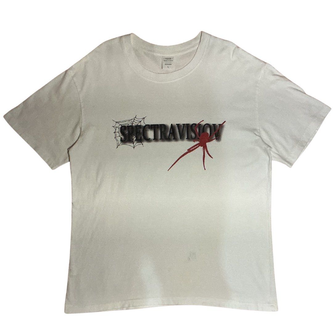 Spectravision Spider Web Graphic T-Shirt (Category: Tshirts & Polo Shirts ) located in Meycauayan. Submitted by dhrift_zai (Listing ID 1439573360, Image 1). Description: * Dual-Print Crewneck Graphic T-Shirt; Crisp White with Black & Red Graphic Spider Details * Size: Pit to Pit (20 inches),Length (26. 8inch) Condition: Good (Note: faint, minor storage smudge) Never Used. Payment Methods: GCash, Delivery Options (shoulder by buyer): • Grab • Lala
