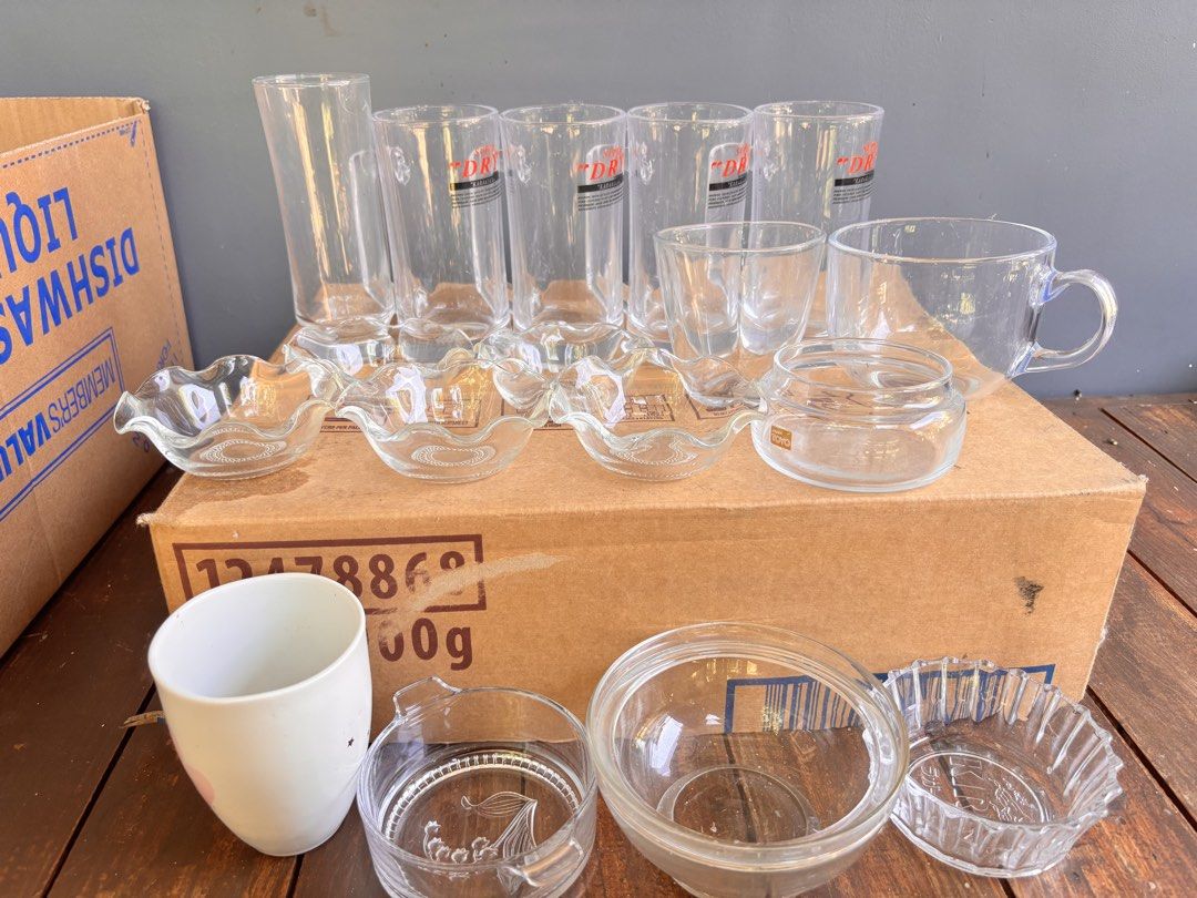 TAKE ALL Assorted Glassware Set (Category: Other Kitchenware & Tableware) located in Baliuag. Submitted by importeditemsbykimi (Listing ID 1439605449, Image 1). Description: .