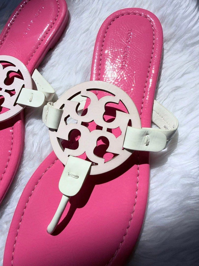 Tory Burch Sandals (Category: Flats & Sandals) located in Manila. Submitted by stopshop26 (Listing ID 1439495411, Image 2). Description: Tory Burch Sandals Size 7 Brand new and original Onhand and ready to ship.