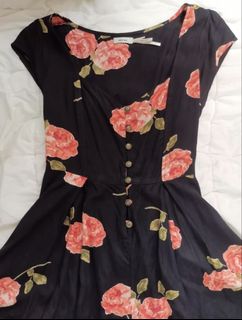 (Category: ) located in . Submitted by noberryie (Listing ID 1439481997, Image 1). Description: .