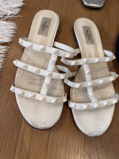 (Category: ) located in . Submitted by activewearr (Listing ID 1439566749, Image 1). Description: .