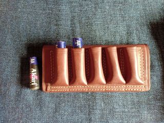 (Category: ) located in . Submitted by ton0774 (Listing ID 1439432687, Image 1). Description: .