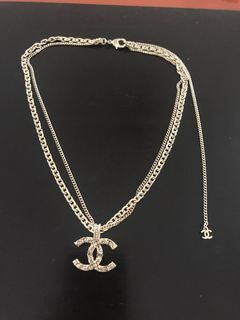 (Category: ) located in . Submitted by vintage.paradise_online.shop (Listing ID 1439106276, Image 1). Description: .