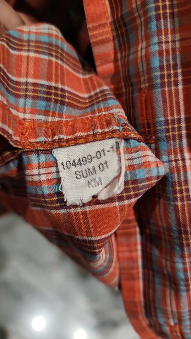 Vintage GAP Plaid Shirt - Small (Category: Tshirts & Polo Shirts ) located in Pasig City. Submitted by cornerchemist (Listing ID 1439607006, Image 3). Description: - Vintage GAP plaid shirt - Color: Orange and blue - Size: Small - Material: Cotton - Features: Button-down front, single chest pocket, classic collar, long sleeves - Collection: SUM 01.