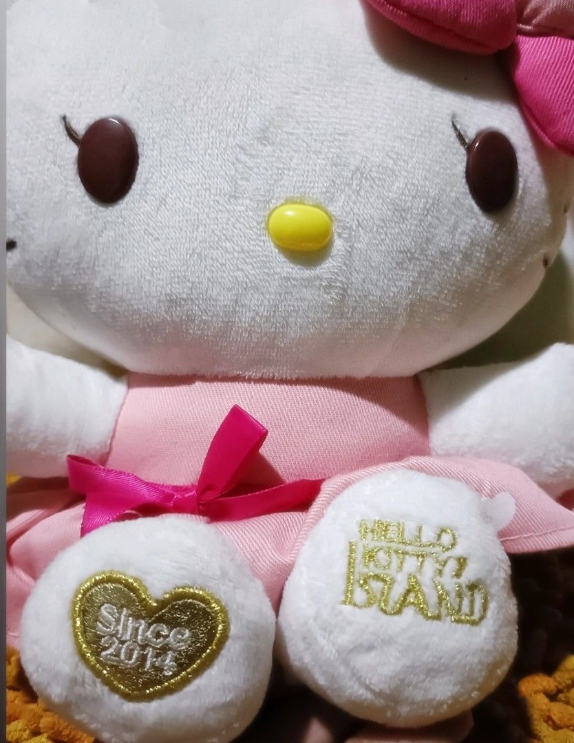 vintage hk island plush (Category: Plushies & Soft Toys) located in Manila. Submitted by himealli (Listing ID 1439598925, Image 2). Description: hard eyes no flaws .