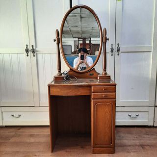 (Category: ) located in . Submitted by ivan_furnitures421 (Listing ID 1439572674, Image 1). Description: .