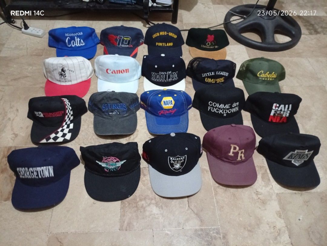 Vintage x Retro Modern Hats (Category: Caps & Hats) located in Naga. Submitted by bonethugz1822 (Listing ID 1439606166, Image 1). Description: All legit hats 350 pataas price range PM sa interesado BICOL LOCATION.