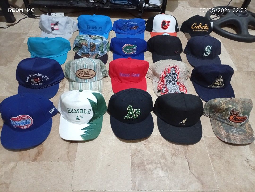 Vintage x Retro Modern Hats (Category: Caps & Hats) located in Naga. Submitted by bonethugz1822 (Listing ID 1439606166, Image 3). Description: All legit hats 350 pataas price range PM sa interesado BICOL LOCATION.