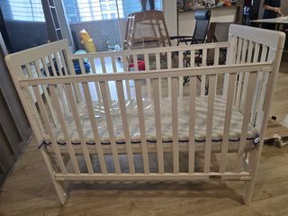 (Category: ) located in . Submitted by burbrr2672463 (Listing ID 1439445430, Image 1). Description: .