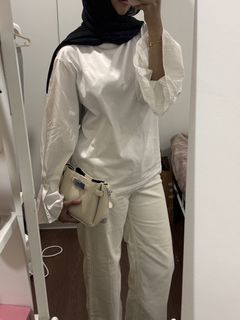 (Category: ) located in . Submitted by rwndhrs (Listing ID 1439596220, Image 1). Description: .