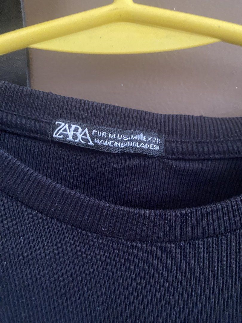 Zara Black Ribbed Dress - Size M (Category: Dresses) located in Caloocan City. Submitted by krokak (Listing ID 1439462720, Image 2). Description: - Zara black ribbed dress - Round neckline - Short sleeves - Bodycon style - Size S - Made in Bangladesh.