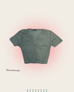(Category: ) located in . Submitted by thriftbymeggy (Listing ID 1439474187, Image 1). Description: .