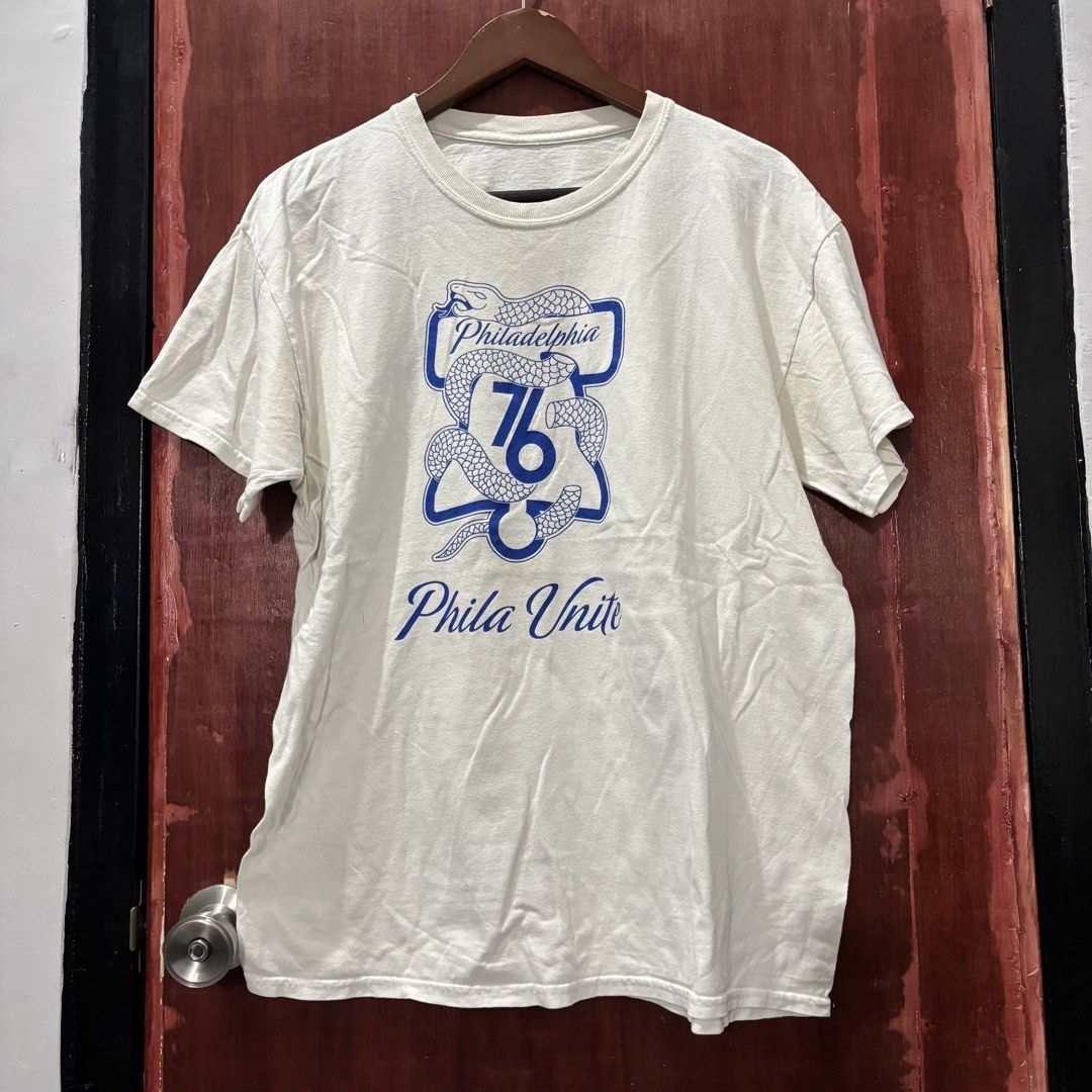 76ers t-shirt (Category: Tshirts & Polo Shirts ) located in Valenzuela. Submitted by eightyythrift (Listing ID 1439796991, Image 1). Description: .
