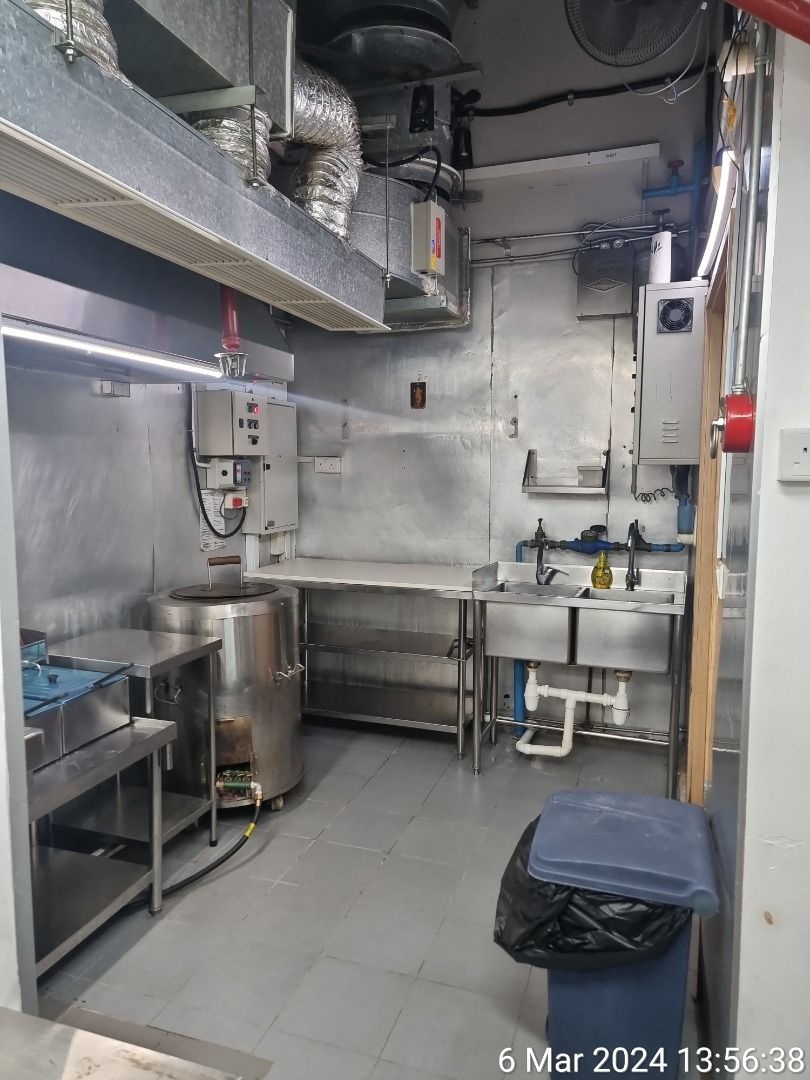 Immediate RESTAURANT FOR TAKEOVER | HOUGANG 🔥, Everything Else on Carousell