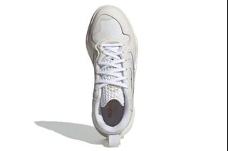(Category: ) located in . Submitted by twentyfiveshoes (Listing ID 1439721486, Image 1). Description: .