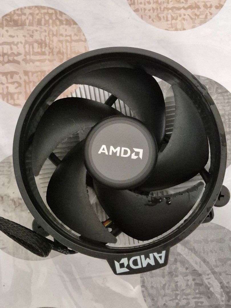 AMD Stock CPU Cooler463173199479459840