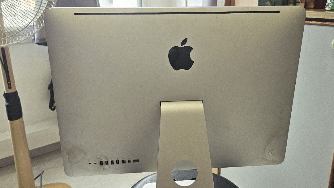Apple iMac Desktop Computer462788685328568321