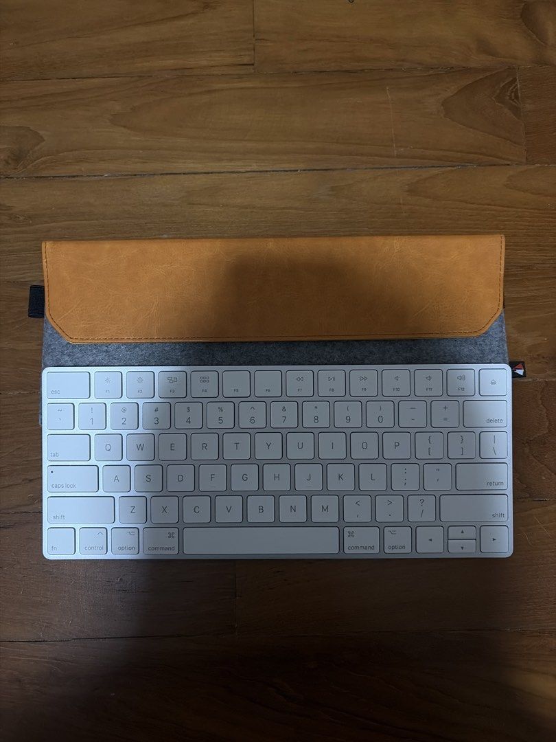 Apple Magic Keyboard with case463279557999994880