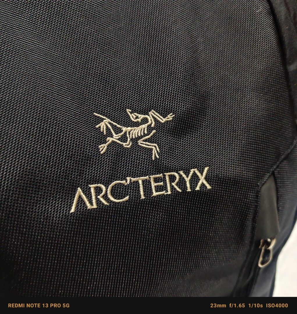 Arc'teryx Blade 15 Backpack (Category: Backpacks) located in Manila. Submitted by buyybustt (Listing ID 1439801951, Image 2). Description: - Arc'teryx Blade 15 backpack - Color: Black - Features Arc'teryx logo - Zippered front pocket - Button closure - Durable, textured material like new! like new! more details but can provide all in 10 pics so pm me.